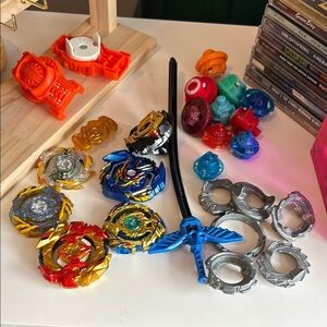 Large Mixed Pieces Beyblades Lot Assorted Metal Plastic battle tops